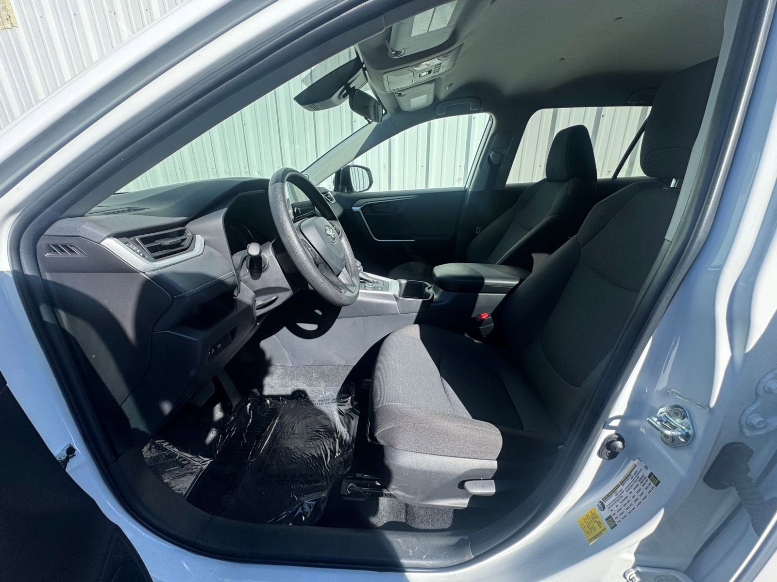 Used 2025 Toyota RAV4 LE image 25