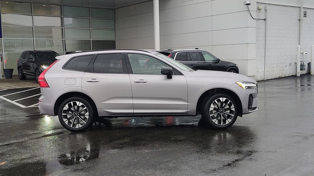 New 2026 Volvo XC60 B5 Plus w/ Climate Package AWD/4WD image 2