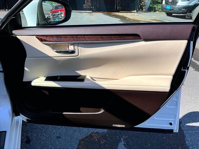Used 2017 Lexus ES 350 w/ Luxury Package FWD image 20