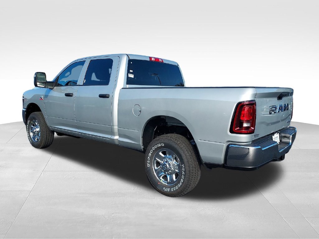 New 2027 RAM 3500 Tradesman AWD/4WD image 3