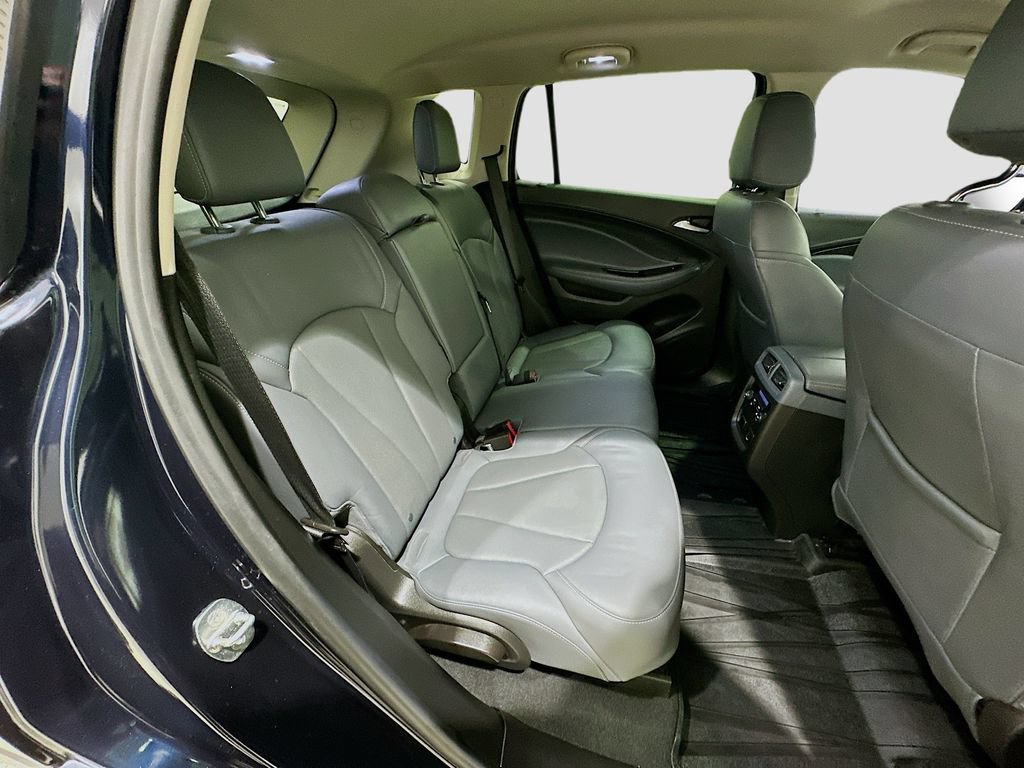 Used 2020 Buick Envision Essence FWD image 27