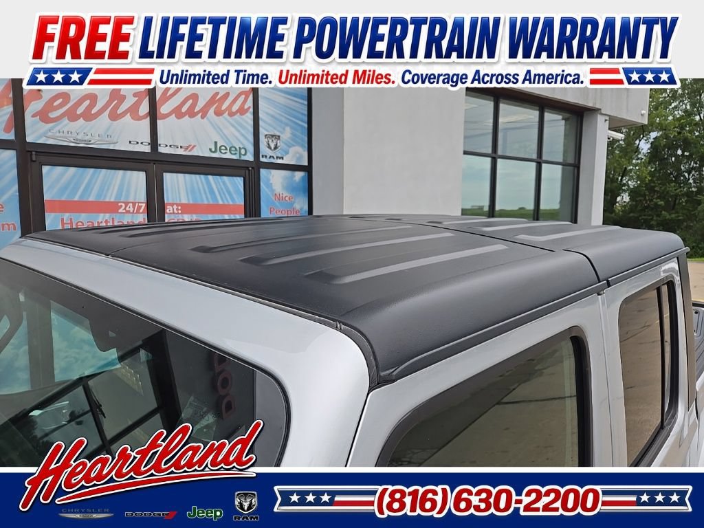 Used 2023 Jeep Gladiator Sport AWD/4WD image 18