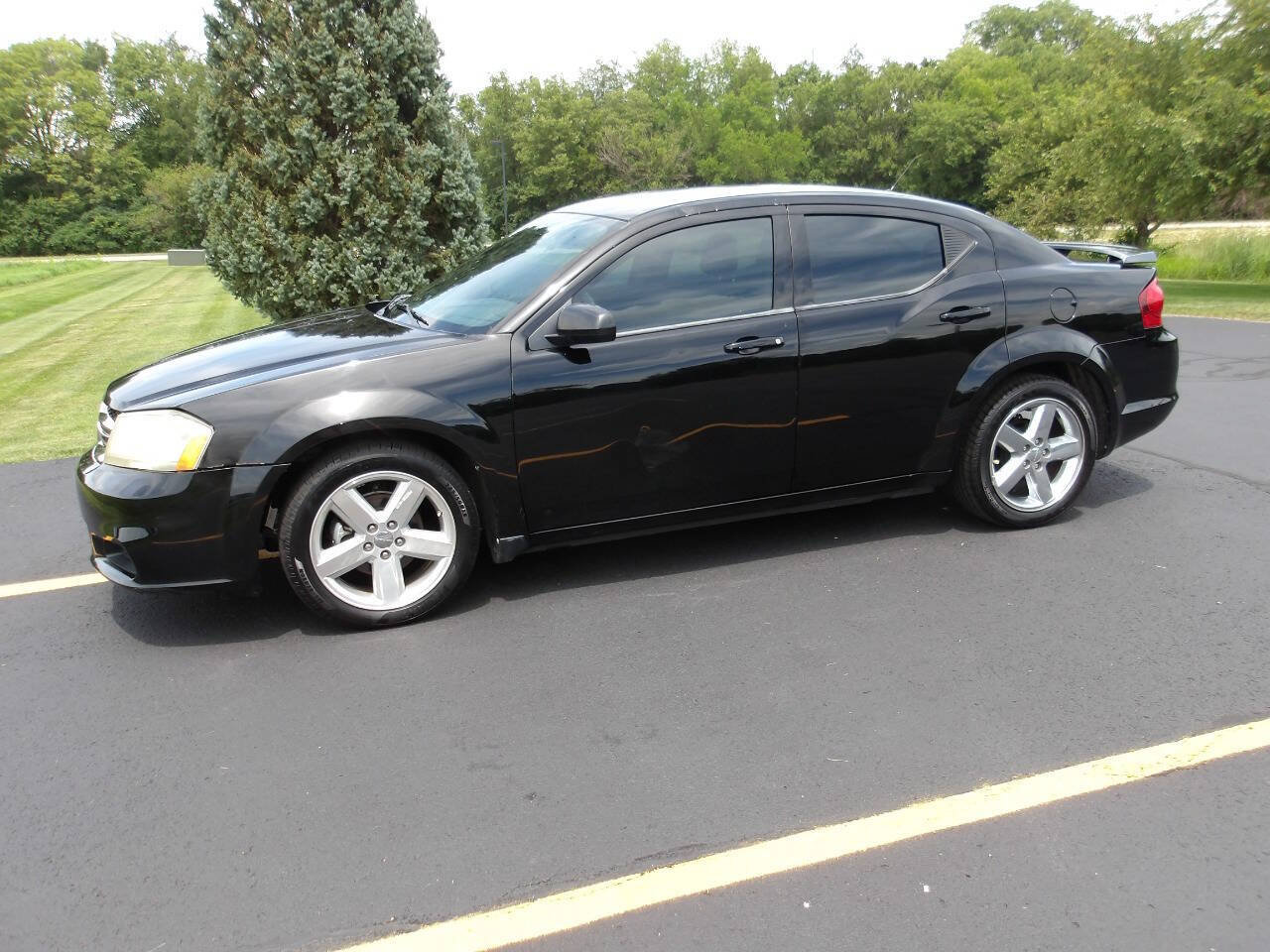 Used 2013 Dodge Avenger SXT FWD image 8
