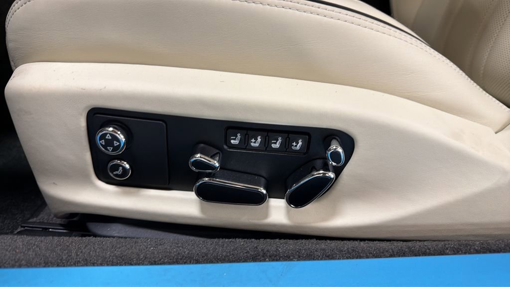 New 2026 Bentley Continental GTC image 29