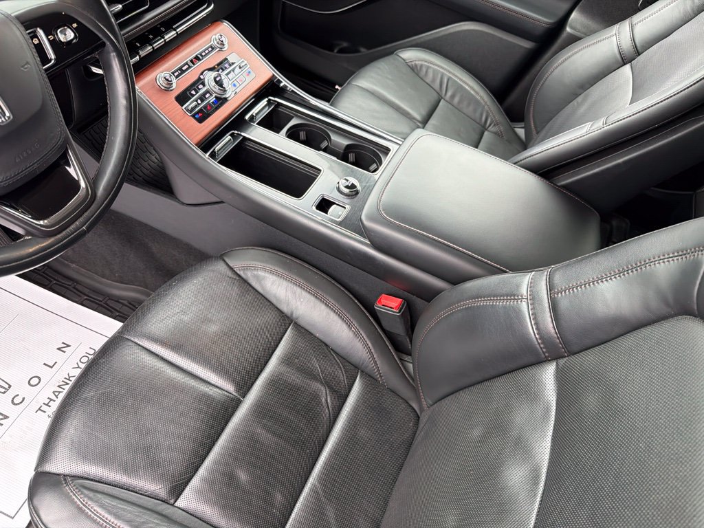 Used 2023 Lincoln Aviator Reserve w/ Equipment Group 201A AWD/4WD image 18