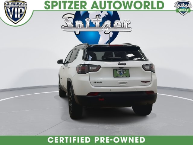 Used 2025 Jeep Compass Trailhawk w/ Trailhawk Elite Group AWD/4WD image 15