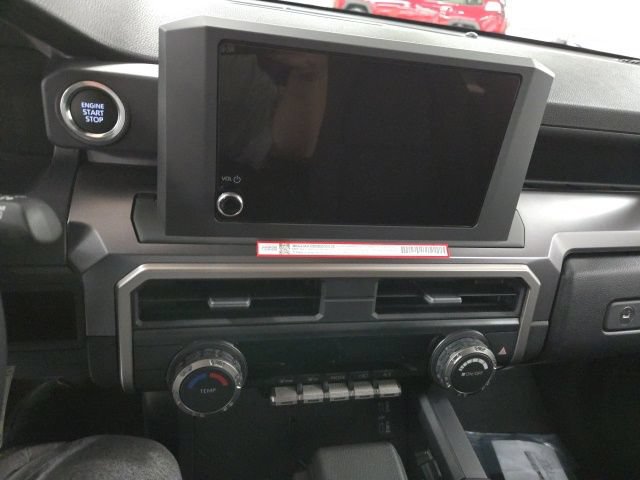 New 2026 Toyota 4Runner SR5 AWD/4WD image 26