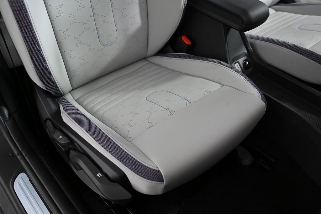 Used 2025 MINI Cooper S image 30