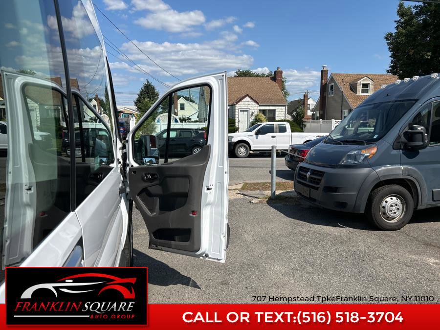 Used 2022 Ford Transit 350 XLT image 20