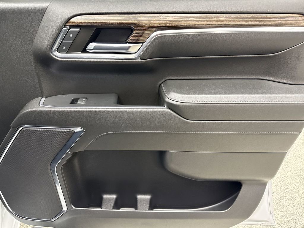 Certified 2024 GMC Sierra 1500 Elevation image 19
