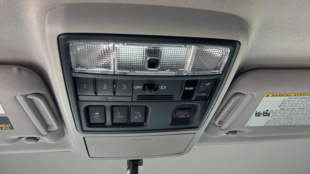 Used 2017 Toyota 4Runner Limited AWD/4WD image 24