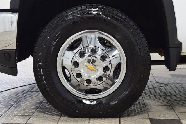 Used 2024 Chevrolet Silverado 3500 LT image 15