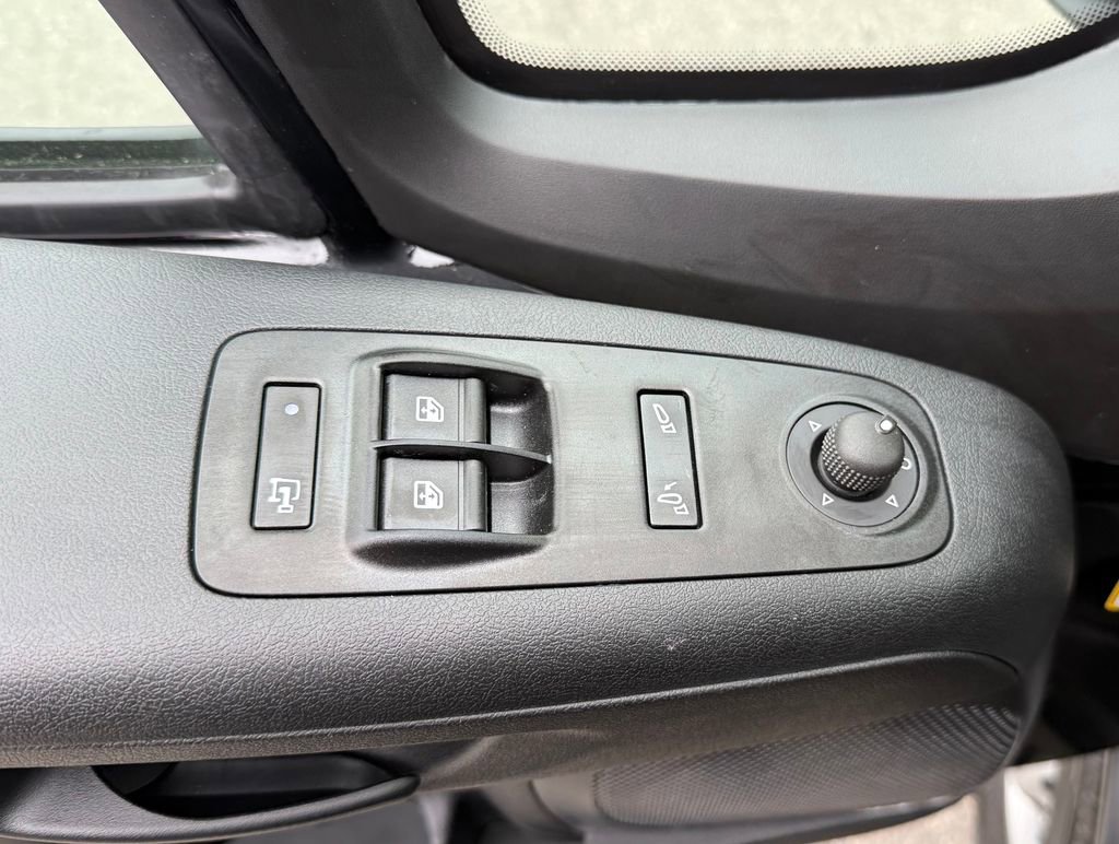 New 2026 RAM ProMaster 1500 w/ Convenience Group image 18