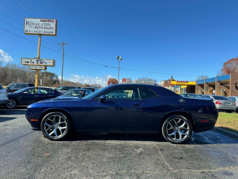 Used 2017 Dodge Challenger SXT Plus image 8