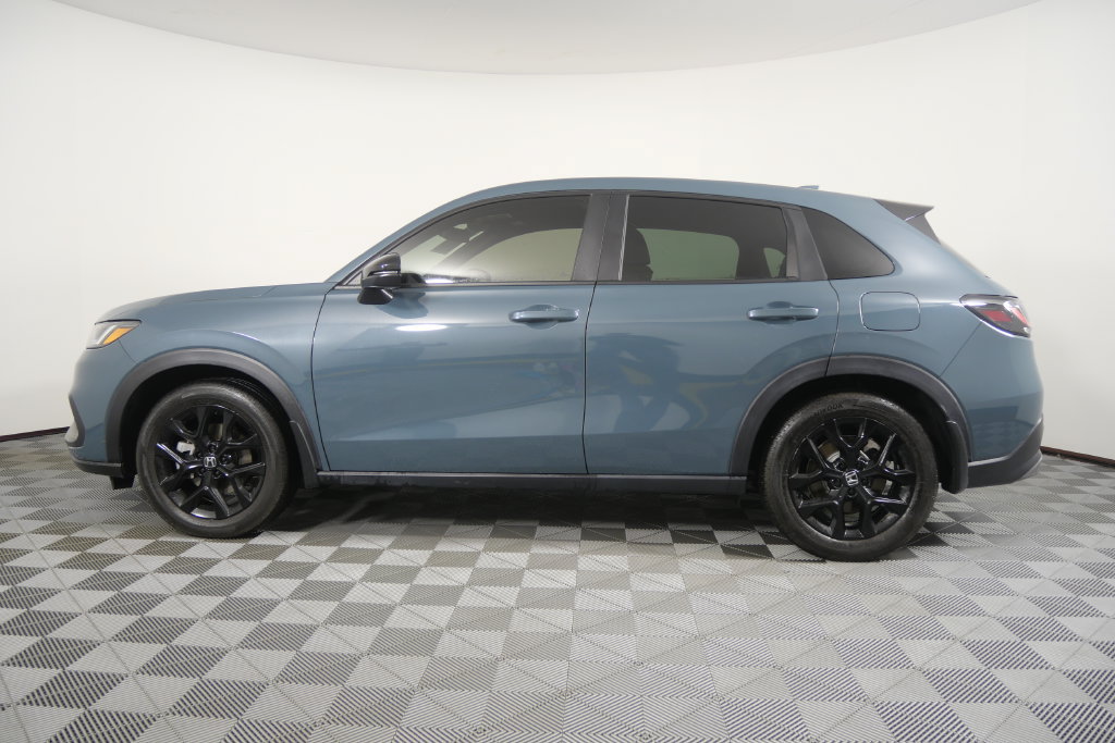 Used 2025 Honda HR-V Sport image 7
