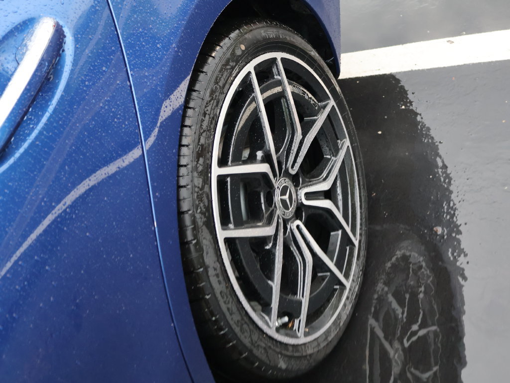 New 2026 Mercedes-Benz C 300 4MATIC Sedan image 39