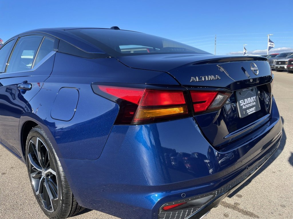 Used 2024 Nissan Altima 2.5 SR image 28