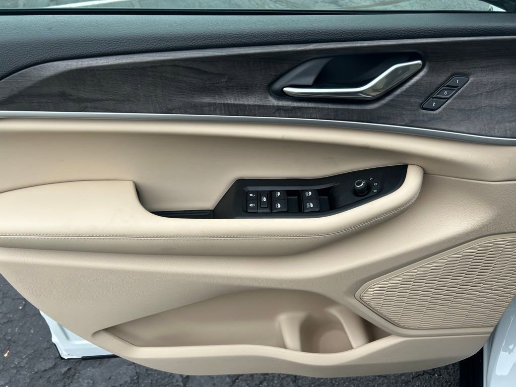 New 2025 Jeep Grand Cherokee Limited w/ Trailer Tow Package image 4