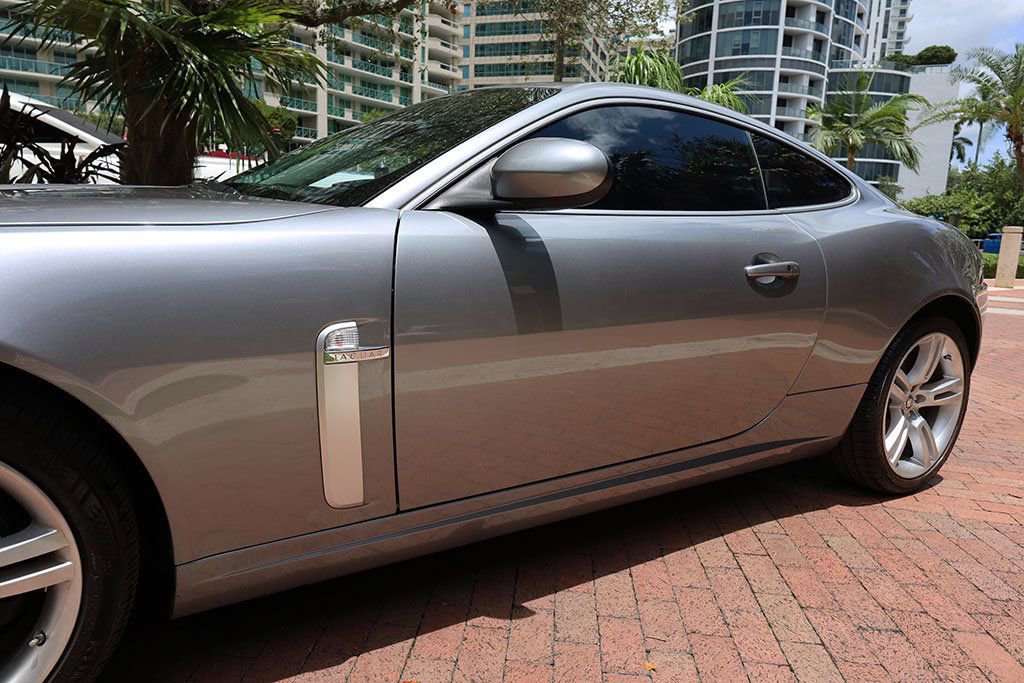 Used 2007 Jaguar XKR R image 22