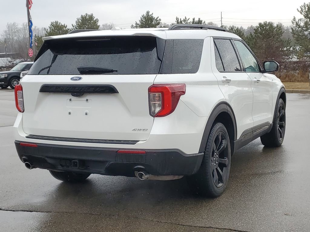 Used 2023 Ford Explorer ST-Line w/ Class IV Trailer Tow Package image 4