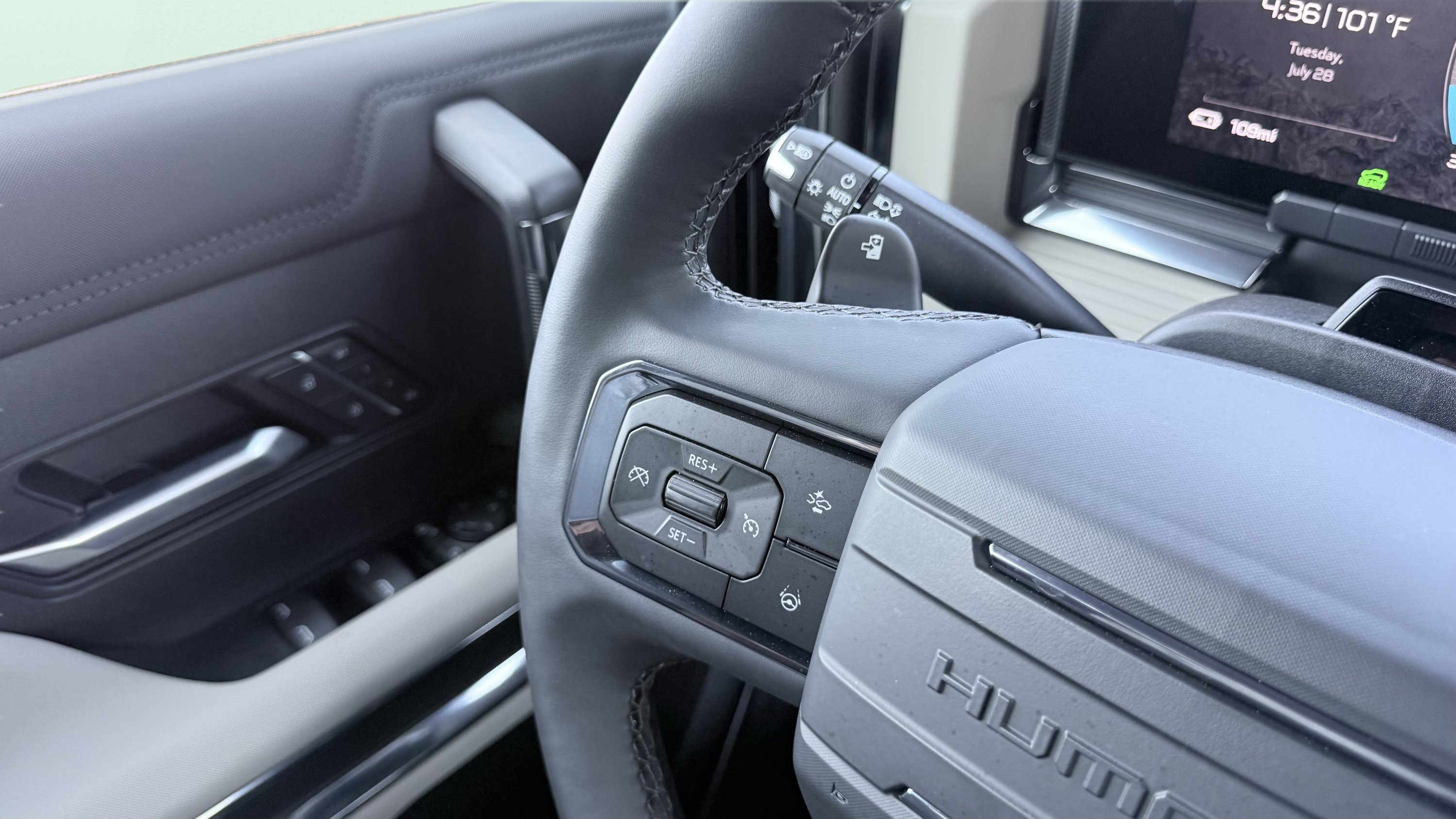 Used 2026 GMC Hummer EV SUV AWD/4WD image 59