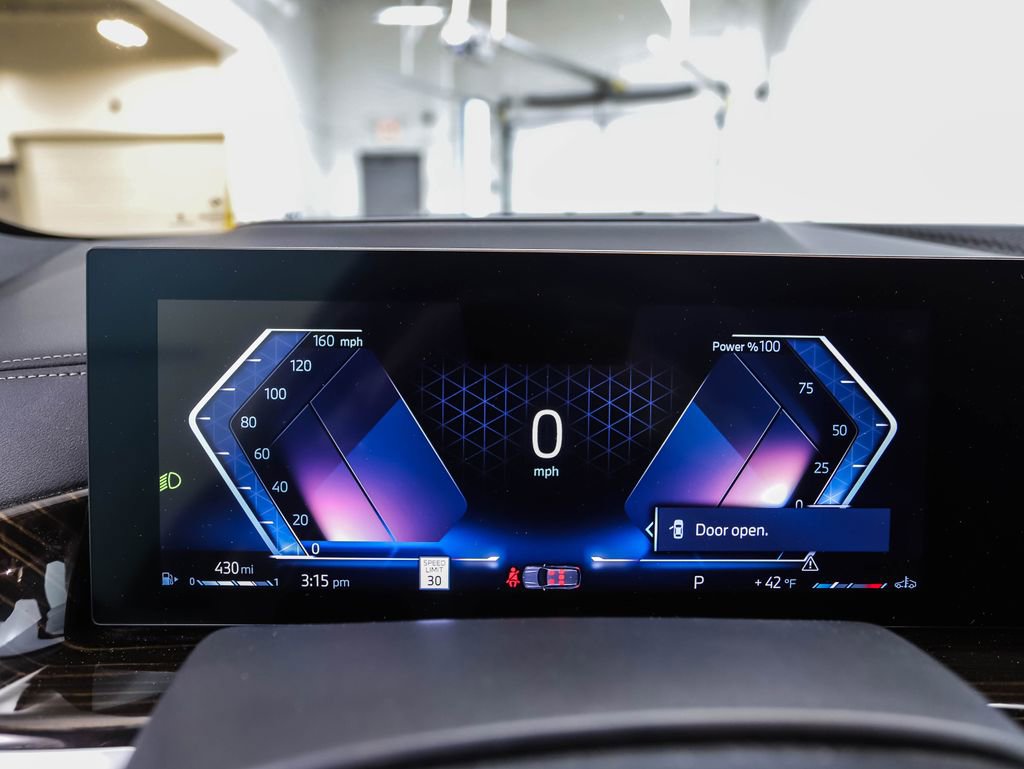 Certified 2024 BMW X5 xDrive40i w/ Premium Package image 14