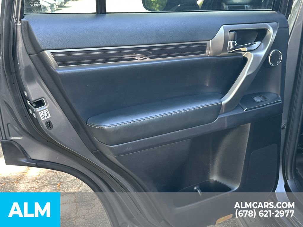 Used 2023 Lexus GX 460 Premium AWD/4WD image 15