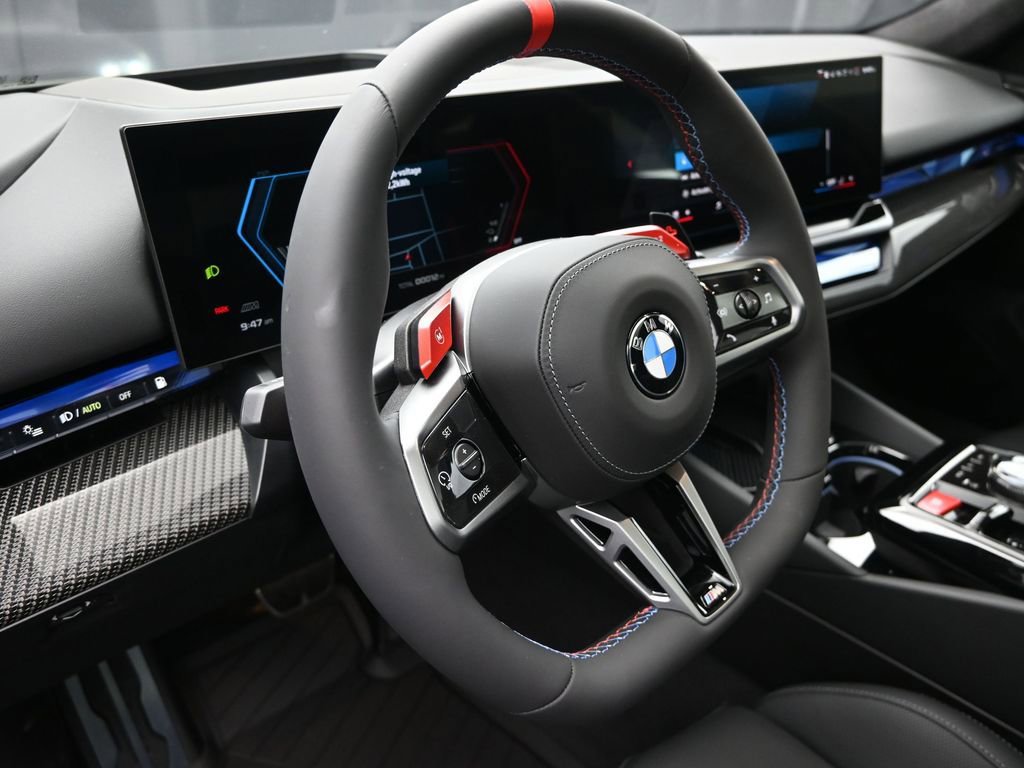 New 2026 BMW M5 w/ Executive Package AWD/4WD image 12