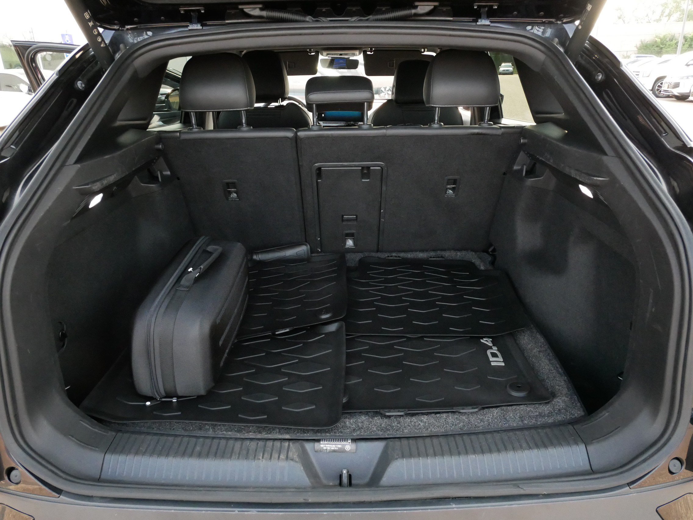 Certified 2023 Volkswagen ID.4 Pro S AWD/4WD image 18