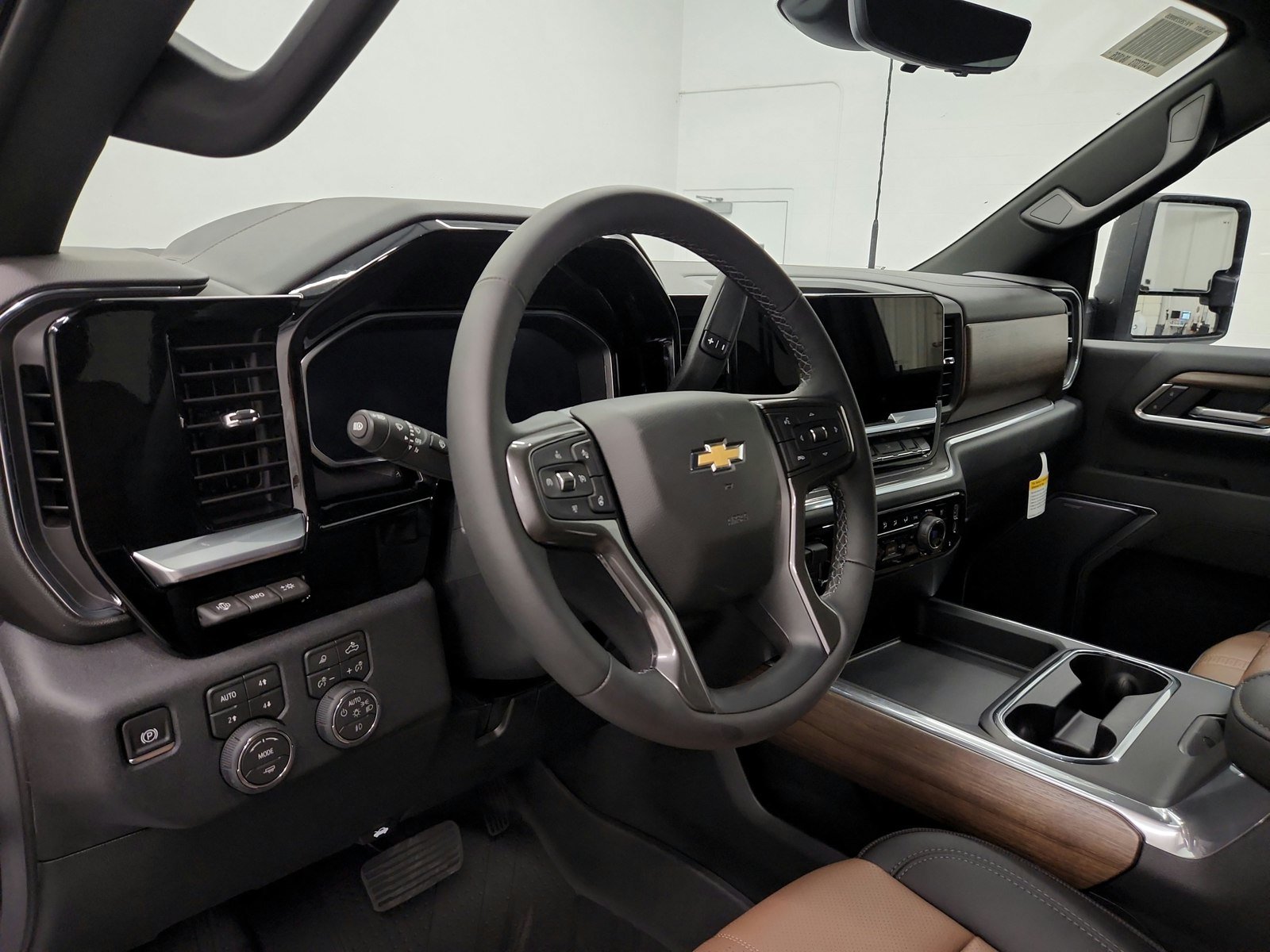 New 2026 Chevrolet Silverado 3500 High Country w/ High Country Premium Package AWD/4WD image 38