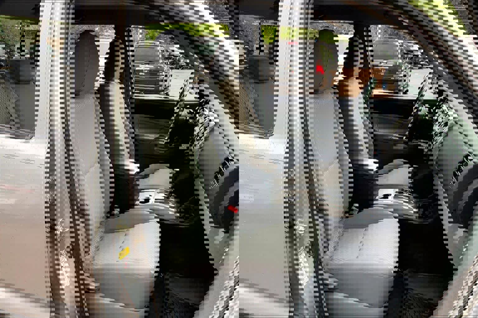 Used 2015 Toyota Tacoma PreRunner w/ SR5 Package RWD image 8