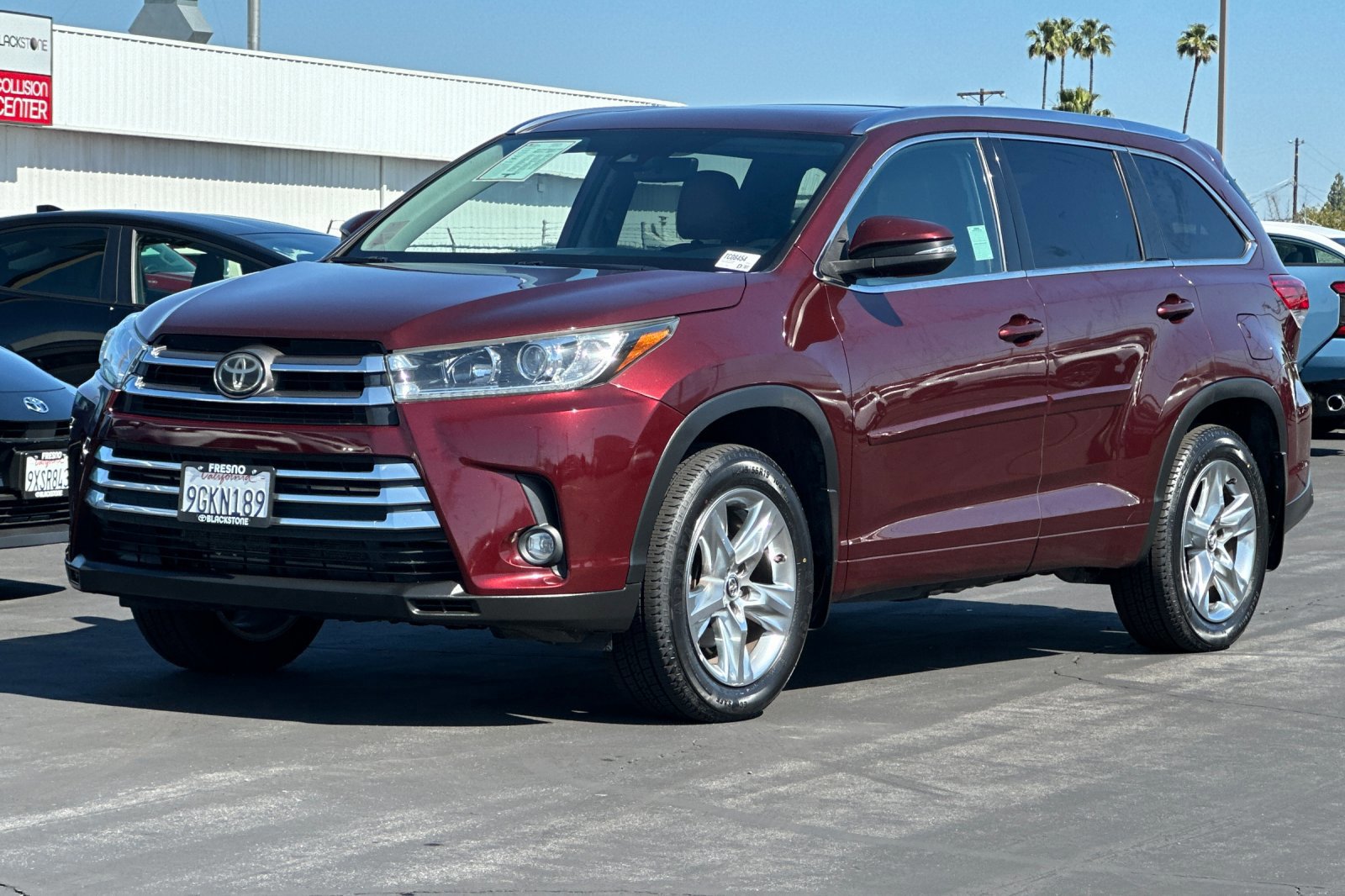 Certified 2019 Toyota Highlander Limited AWD/4WD image 7
