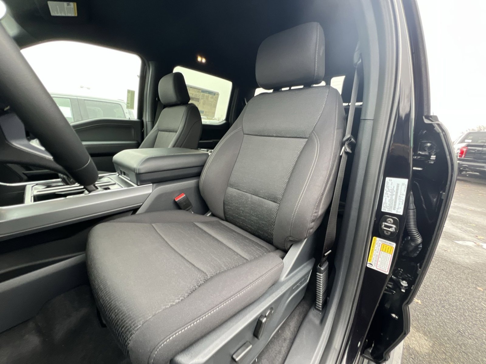 New 2026 Ford F150 XLT w/ Equipment Group 302A MID image 13