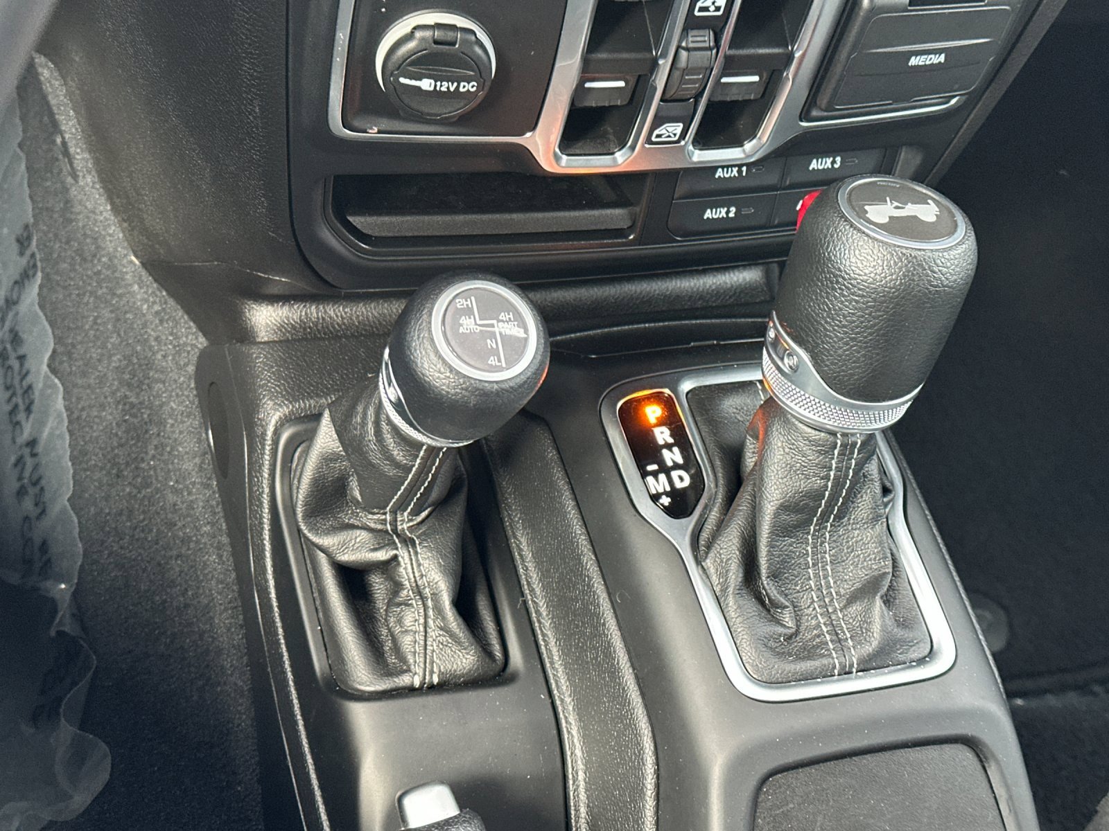 Used 2024 Jeep Wrangler Unlimited w/ Convenience Group image 20