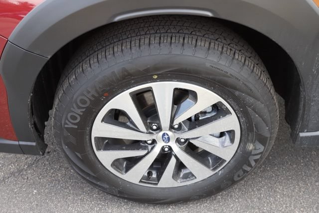 Certified 2025 Subaru Outback Premium w/ Popular Package #1A AWD/4WD image 9