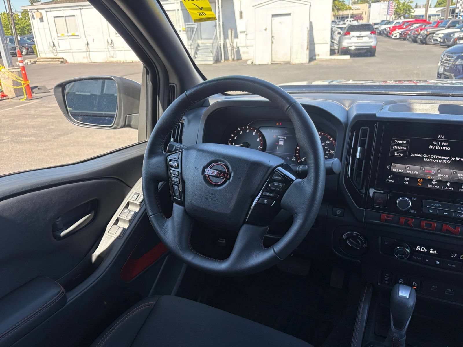 Used 2026 Nissan Frontier PRO-4X AWD/4WD image 34