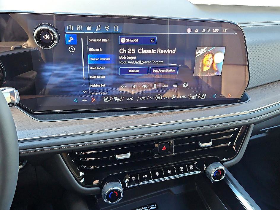 New 2026 Chevrolet Suburban High Country image 19