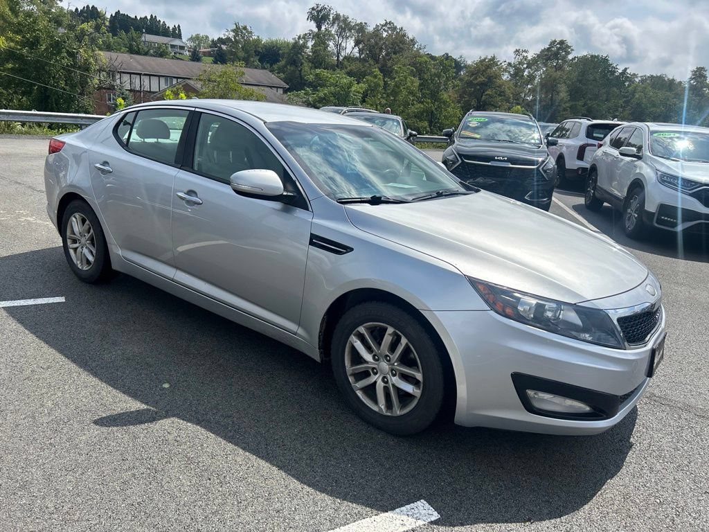 Used 2013 Kia Optima LX FWD image 1