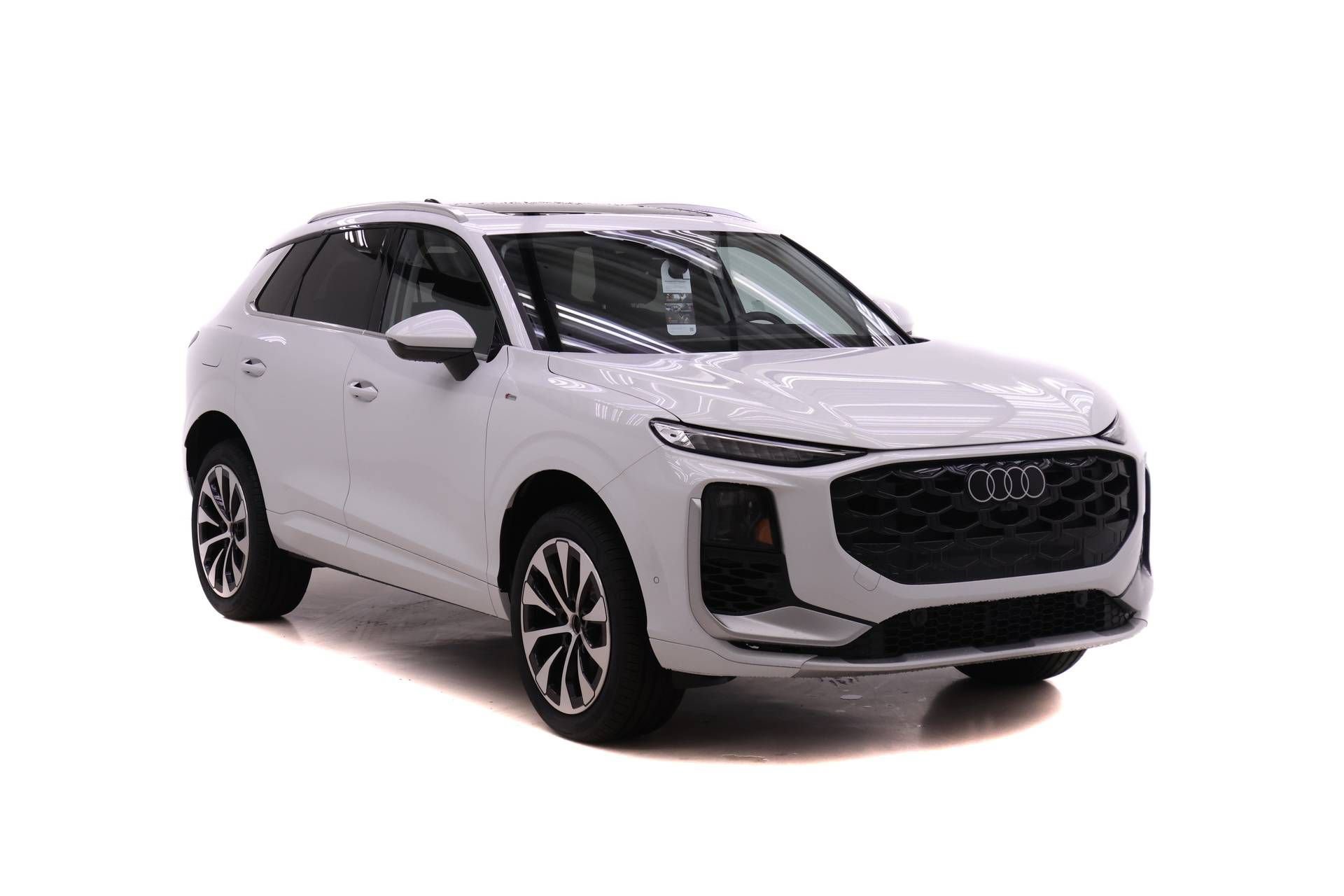 New 2026 Audi Q3 quattro 2.0T image 2