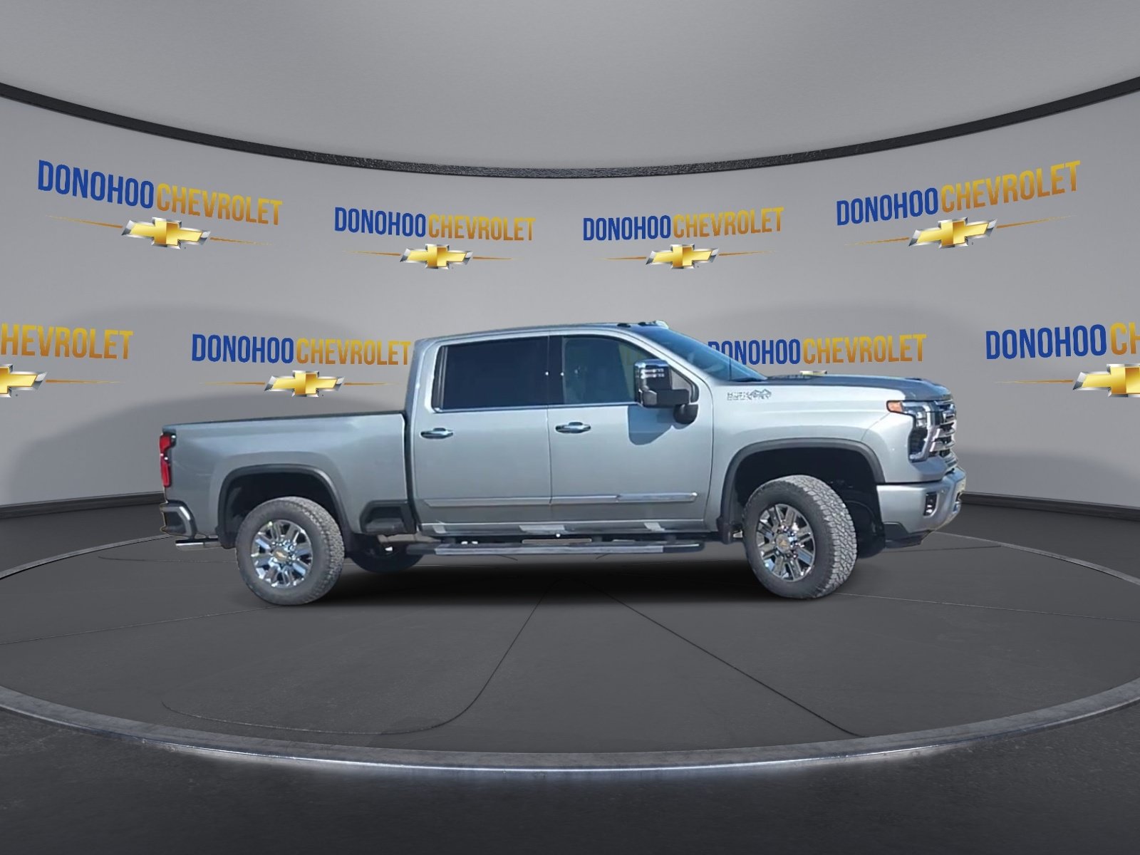 New 2026 Chevrolet Silverado 2500 High Country w/ Z71 Off-Road Package AWD/4WD image 8