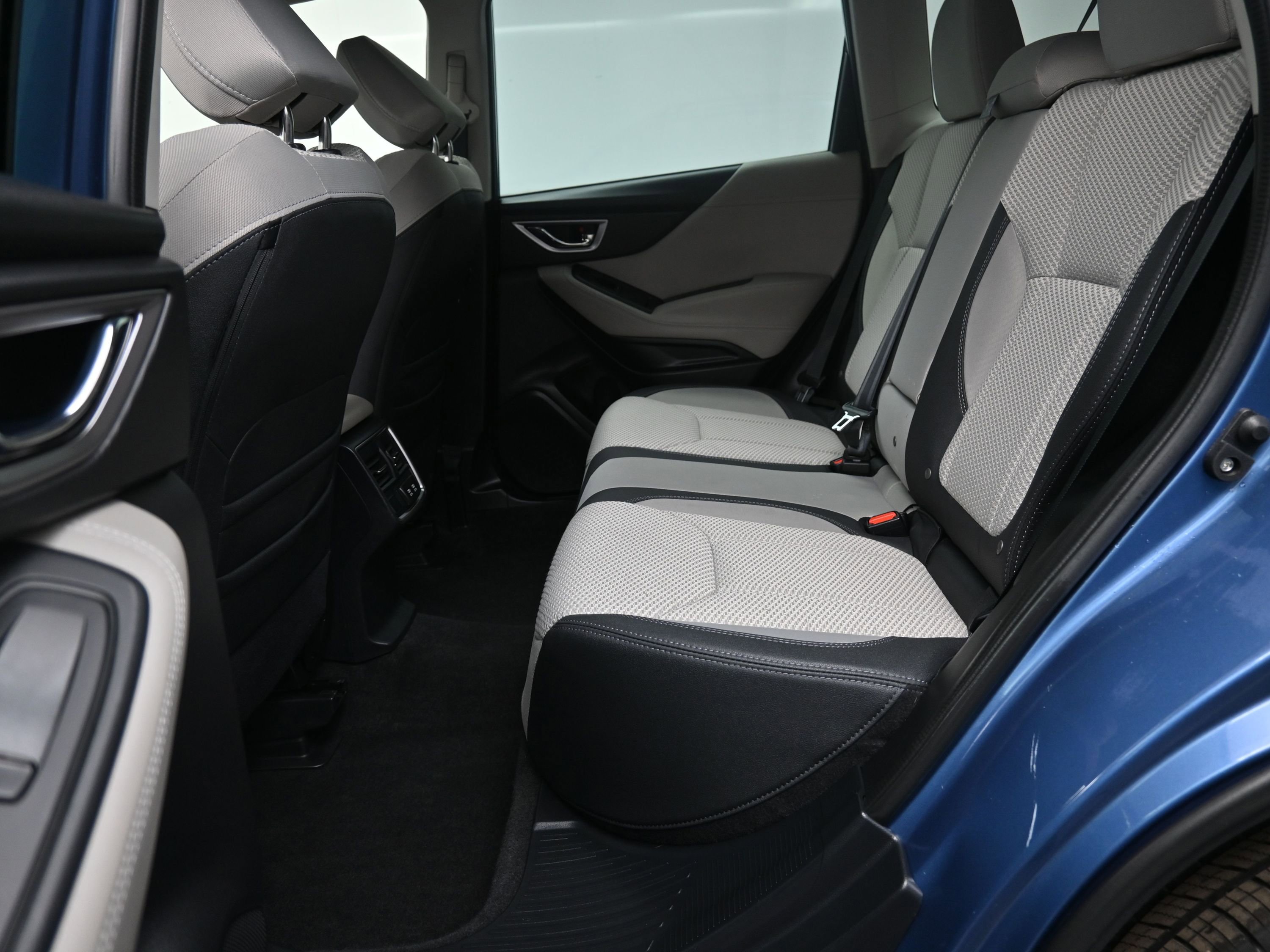 Used 2023 Subaru Forester Premium image 22
