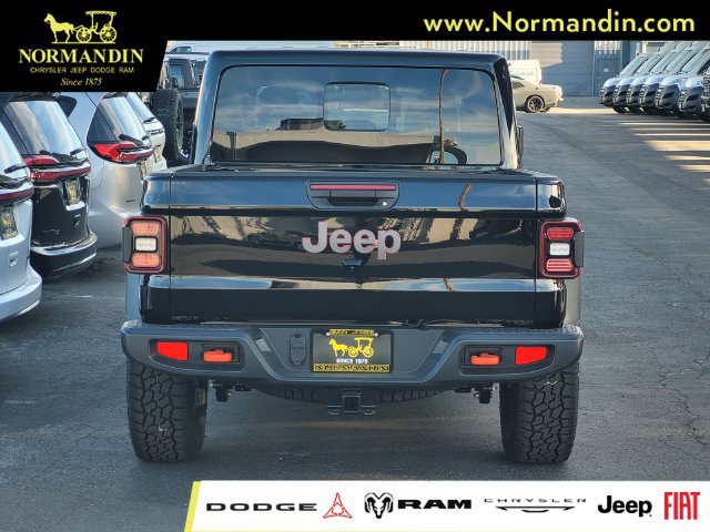 New 2026 Jeep Gladiator Mojave AWD/4WD image 5