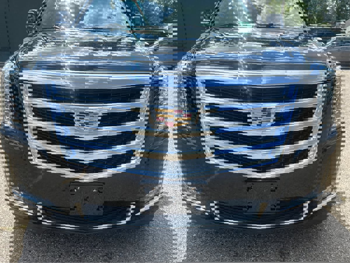 Used 2018 Cadillac Escalade Luxury image 23