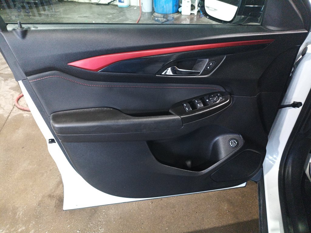 Used 2024 Chevrolet TrailBlazer RS w/ Convenience Package FWD image 14