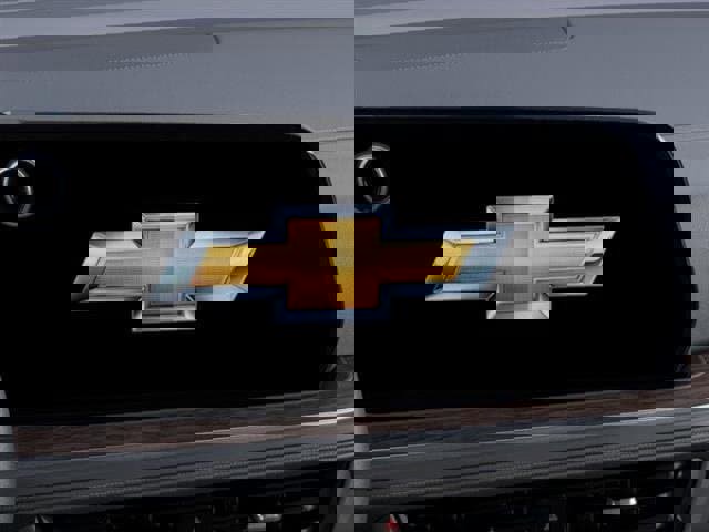 New 2026 Chevrolet Suburban Premier image 20