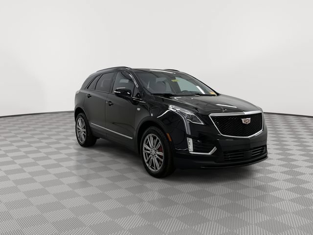 Certified 2026 Cadillac XT5 Sportv w/ LPO, Floor Liner Package AWD/4WD image 13