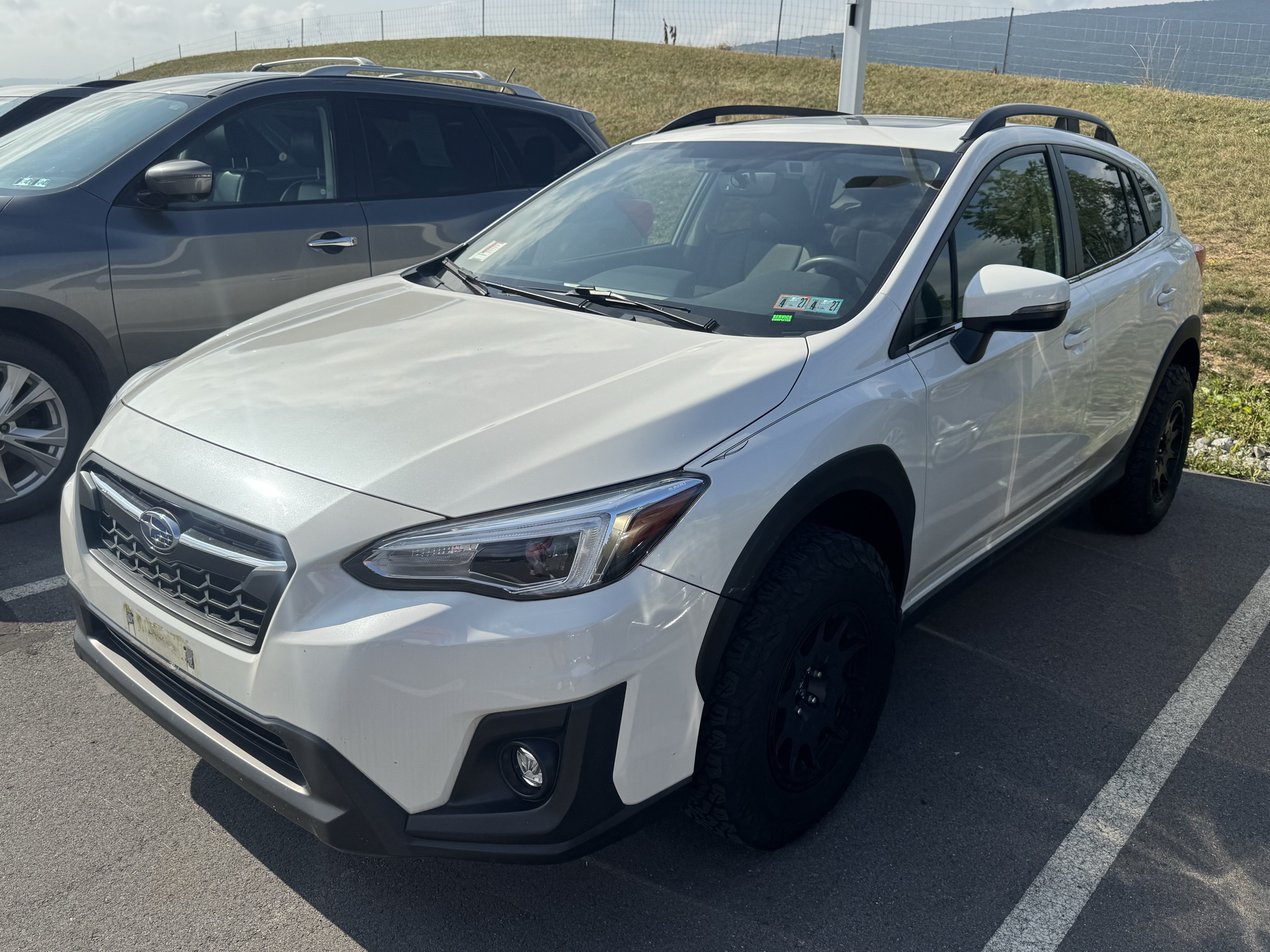 Used 2020 Subaru Crosstrek 2.0i Limited w/ Moonroof Package w/Navigation AWD/4WD image 3