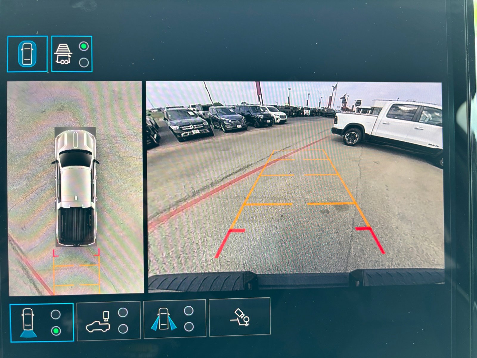 New 2026 GMC Sierra EV Elevation w/ LPO, Elevation Dark Package image 15
