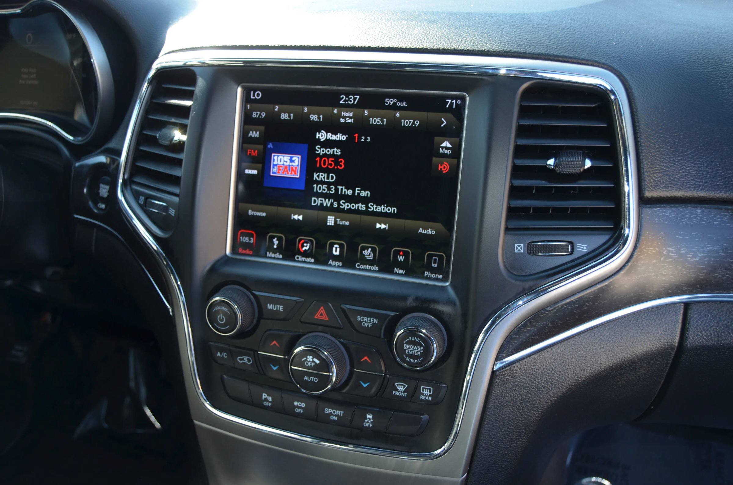 Used 2018 Jeep Grand Cherokee Limited RWD image 21