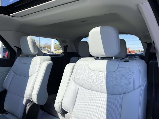 New 2026 Ford Explorer Platinum w/ LUX Leather Package AWD/4WD image 26